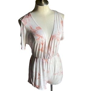 Charlotte Russe Tie Dye White Red Soft Romper Cold Shoulder Open Back Size Small